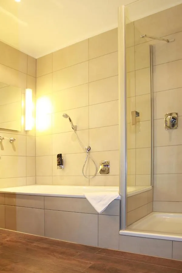 Hotel Alte Nagelschmiede Altdorf bei Nürnberg 0*,  Niemcy